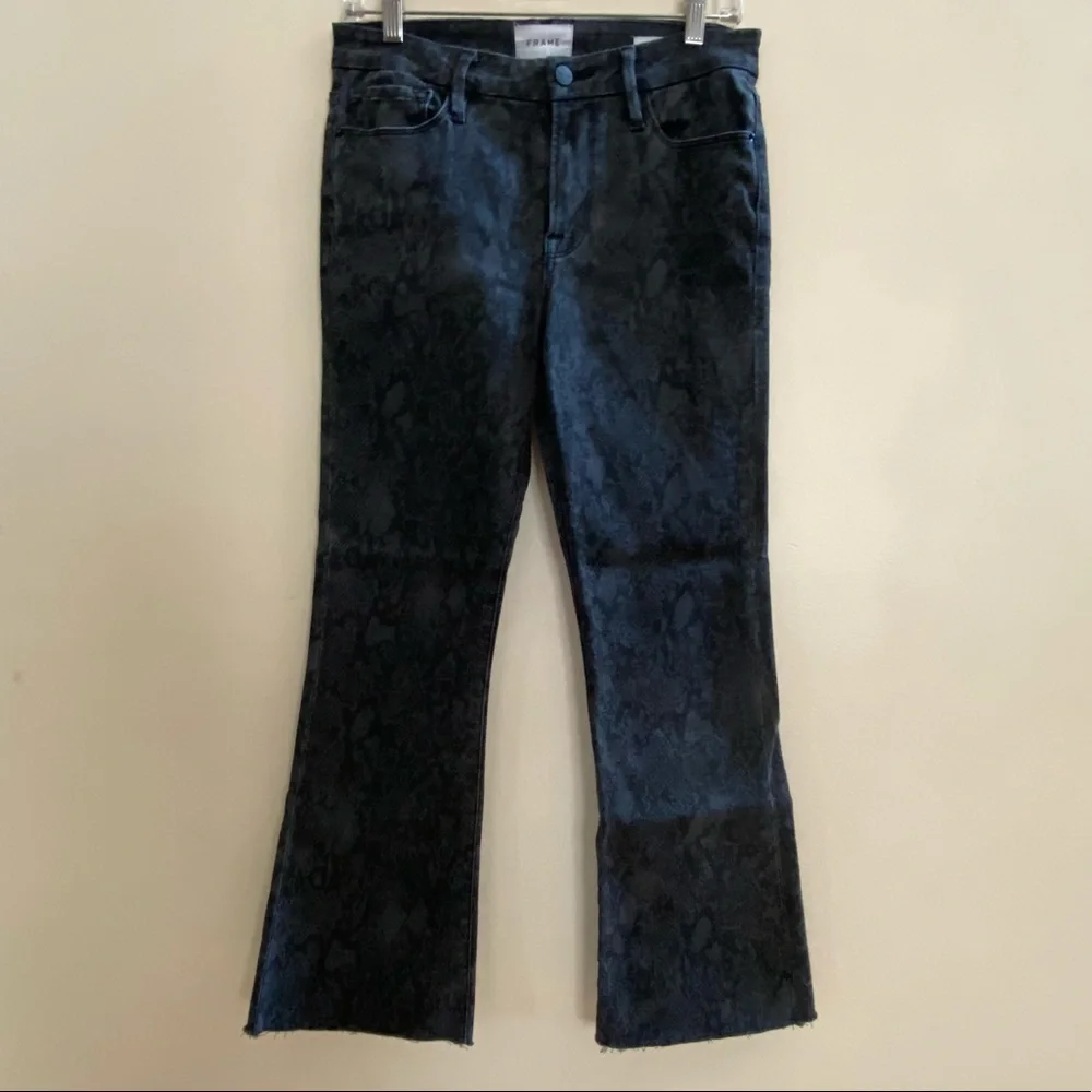 Frame Le Crop Mini Boot Python Jeans - Picture 3 of 17